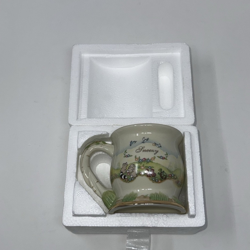 NEW LENOX Disney SNEEZY MUG Snow White Collection in BOX - Picture 7 of 8